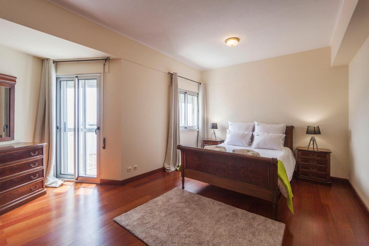 Deluxe Marina Apartment Ponta Delgada Exteriör bild